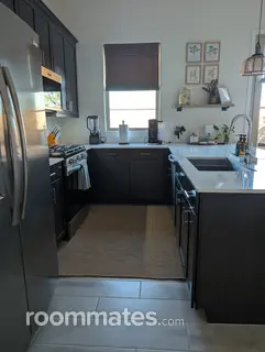 Room for rent in Gilbert, AZ $2100, house