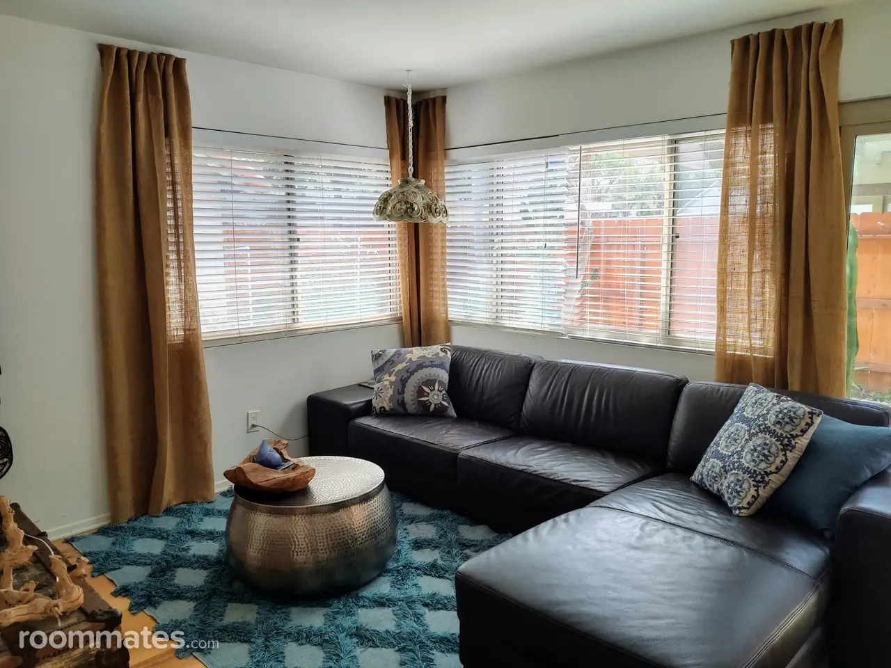 Profile photo 10 of 16