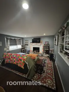 Room for rent in Tonawanda, NY $800, house