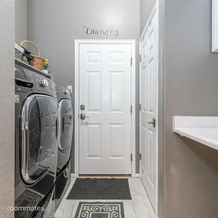 Room for rent in Parker, CO $800, house
