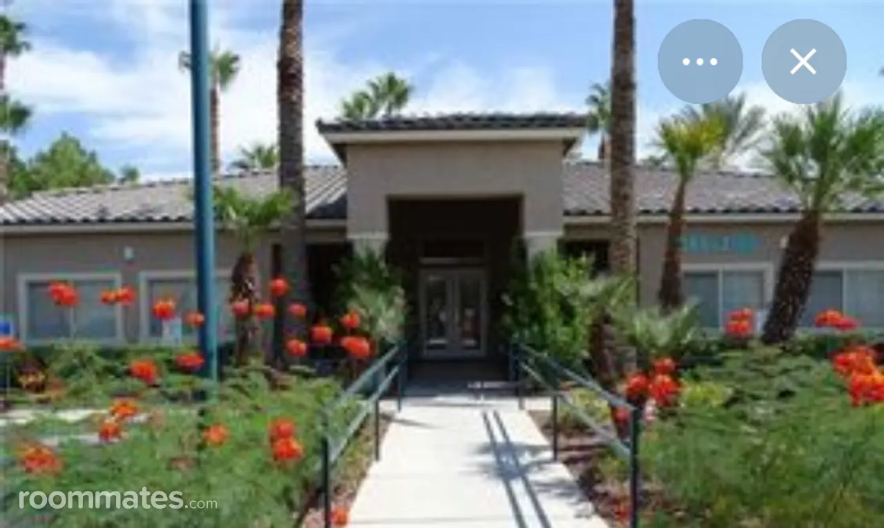 Profile photo 5 of 21