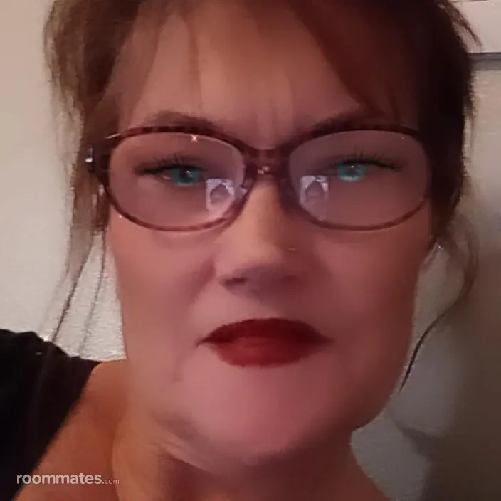 Roommate looking Mesa, AZ, $1000