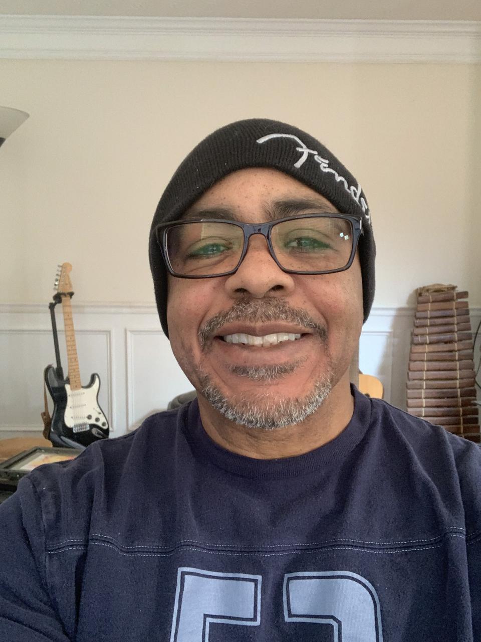 Profile photo 4 of 4