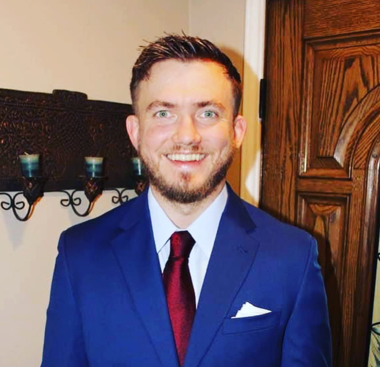 Profile photo 1 of 1