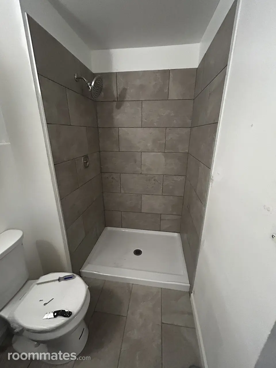 Profile photo 3 of 8