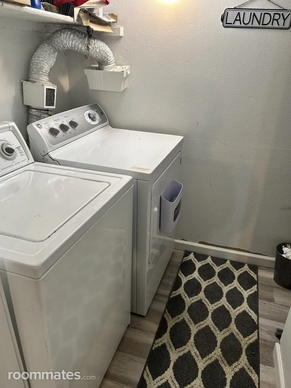 Profile photo 4 of 8