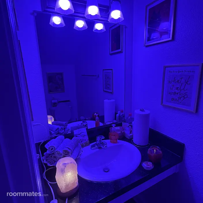 Room for rent in Jacksonville, FL $900, townhouse