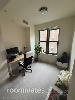 Room for rent in Arlington, VA $2000, house