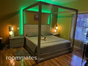 Room for rent in Dania Beach, FL $1000, house