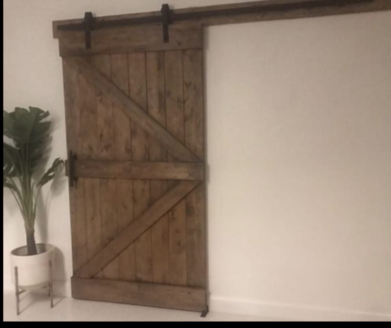 Profile photo 3 of 11