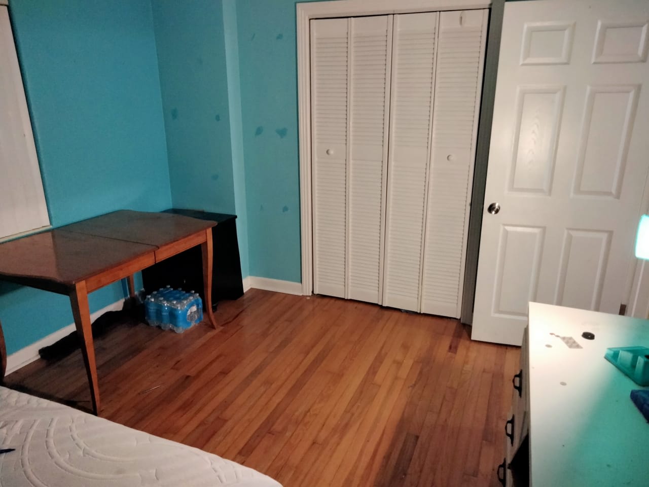 Profile photo 4 of 15