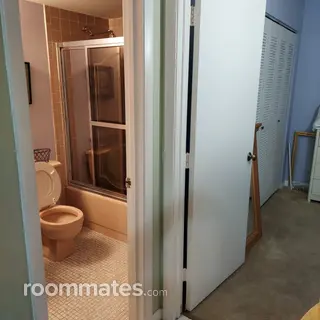 Room for rent in Pompano Beach, FL $1000, apartment