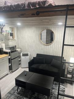 Room for rent in Metairie, LA $900, other