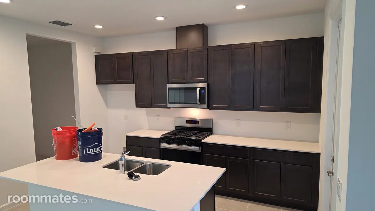 Profile photo 5 of 13