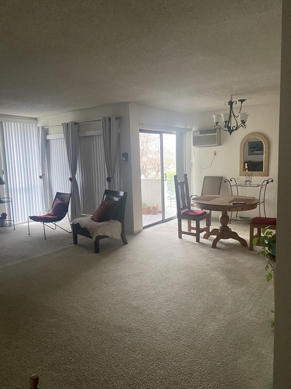 Profile photo 1 of 7