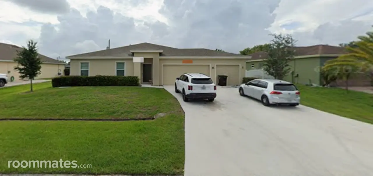 Profile photo 1 of 2