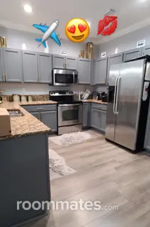 Room for rent in Lauderdale Lakes, FL $800, townhouse