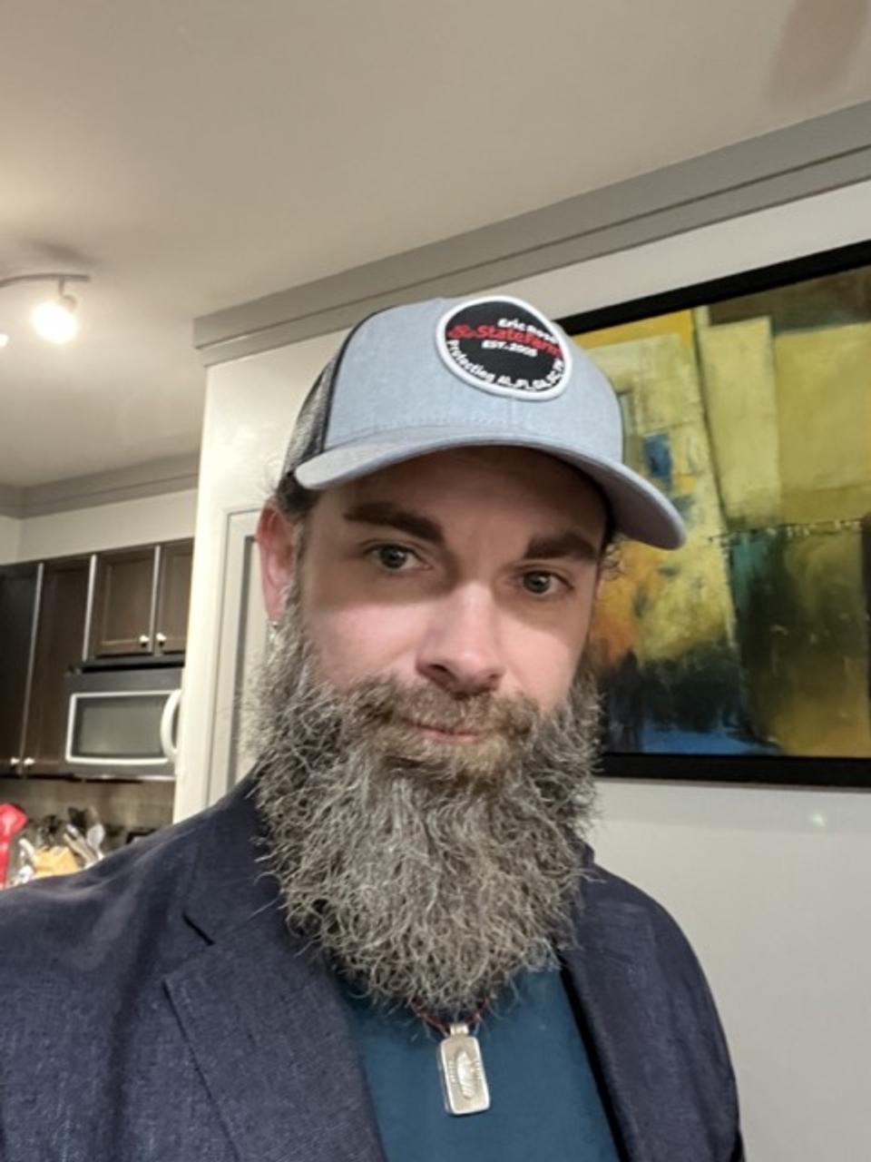 Profile photo 11 of 11