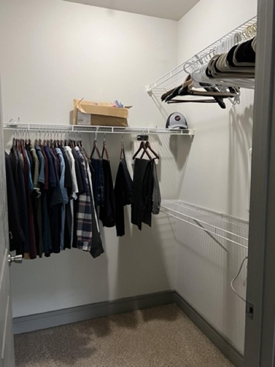 Profile photo 4 of 11