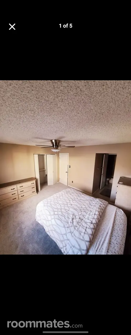 Profile photo 3 of 5