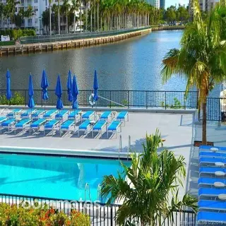Room for rent in Aventura FL $1390, apartment