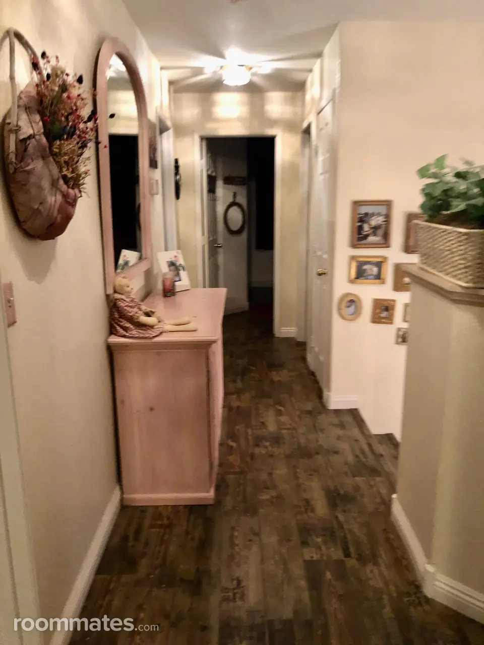 Profile photo 4 of 19