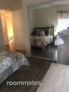 Room for rent in Henderson, NV $900, house