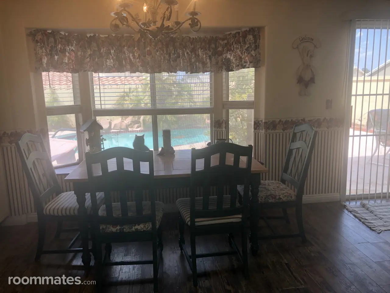 Profile photo 5 of 19