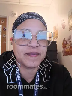 Room for rent in Windsor, CT $1000, condo