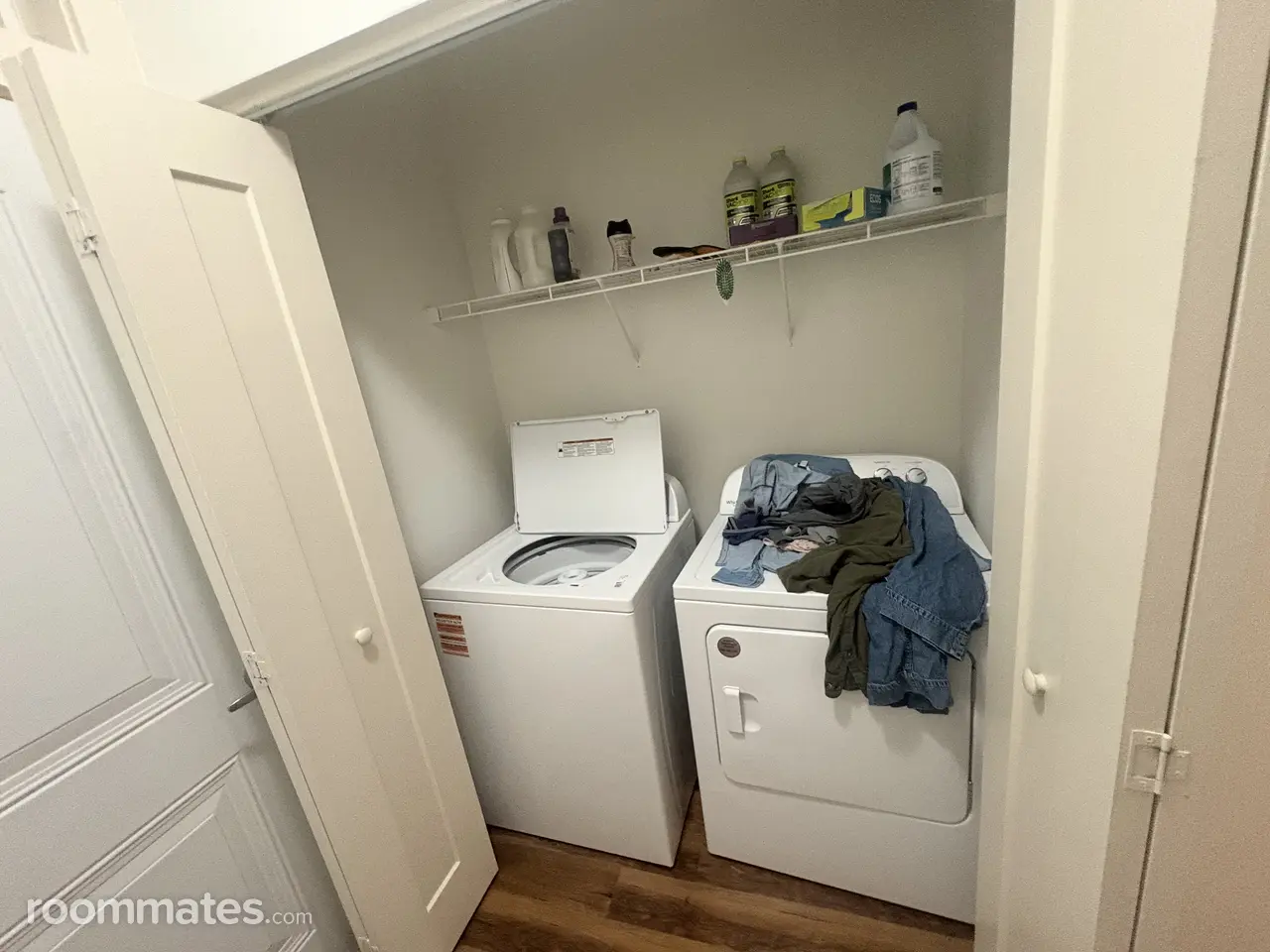 Profile photo 5 of 10