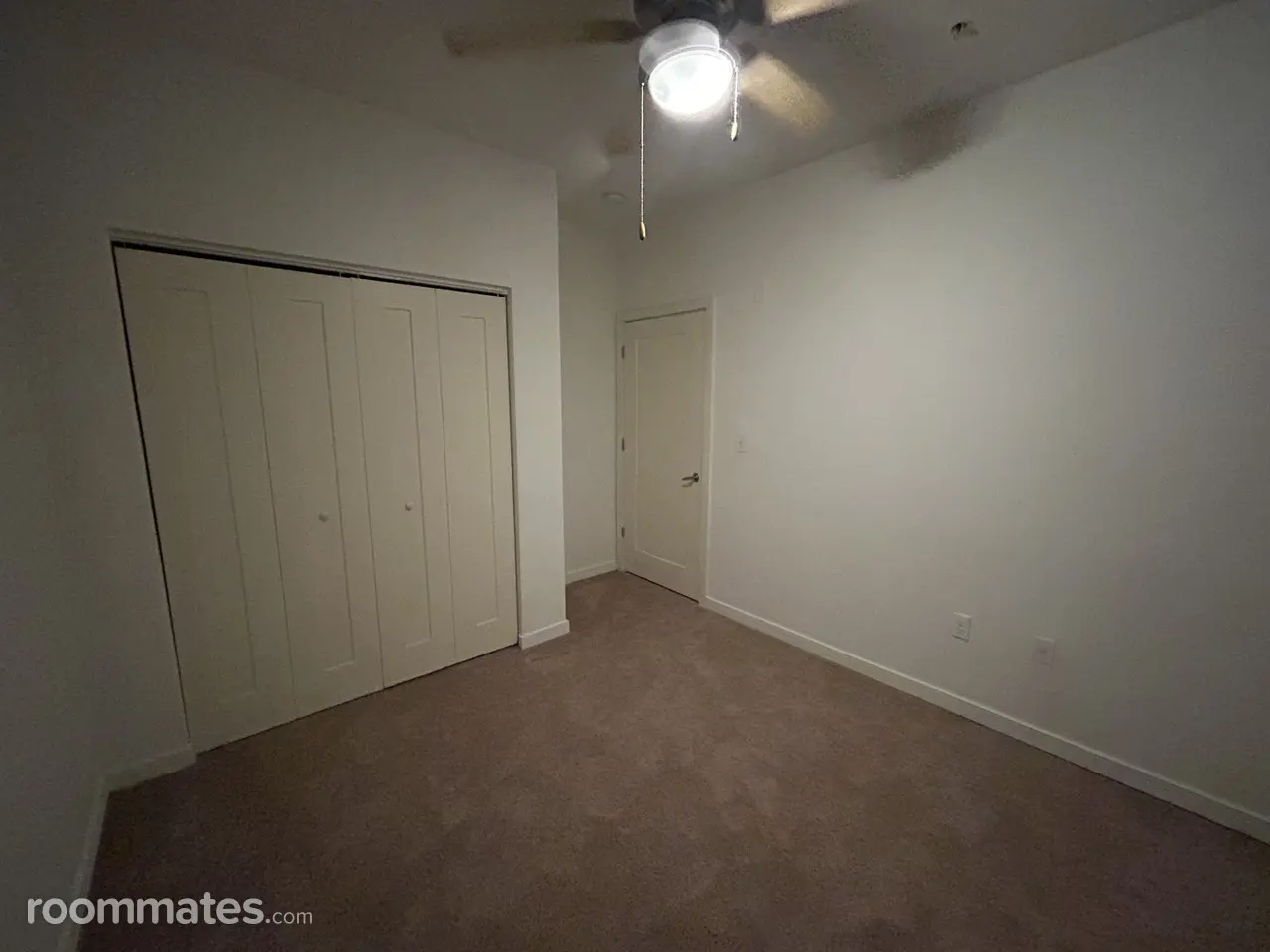 Profile photo 1 of 10