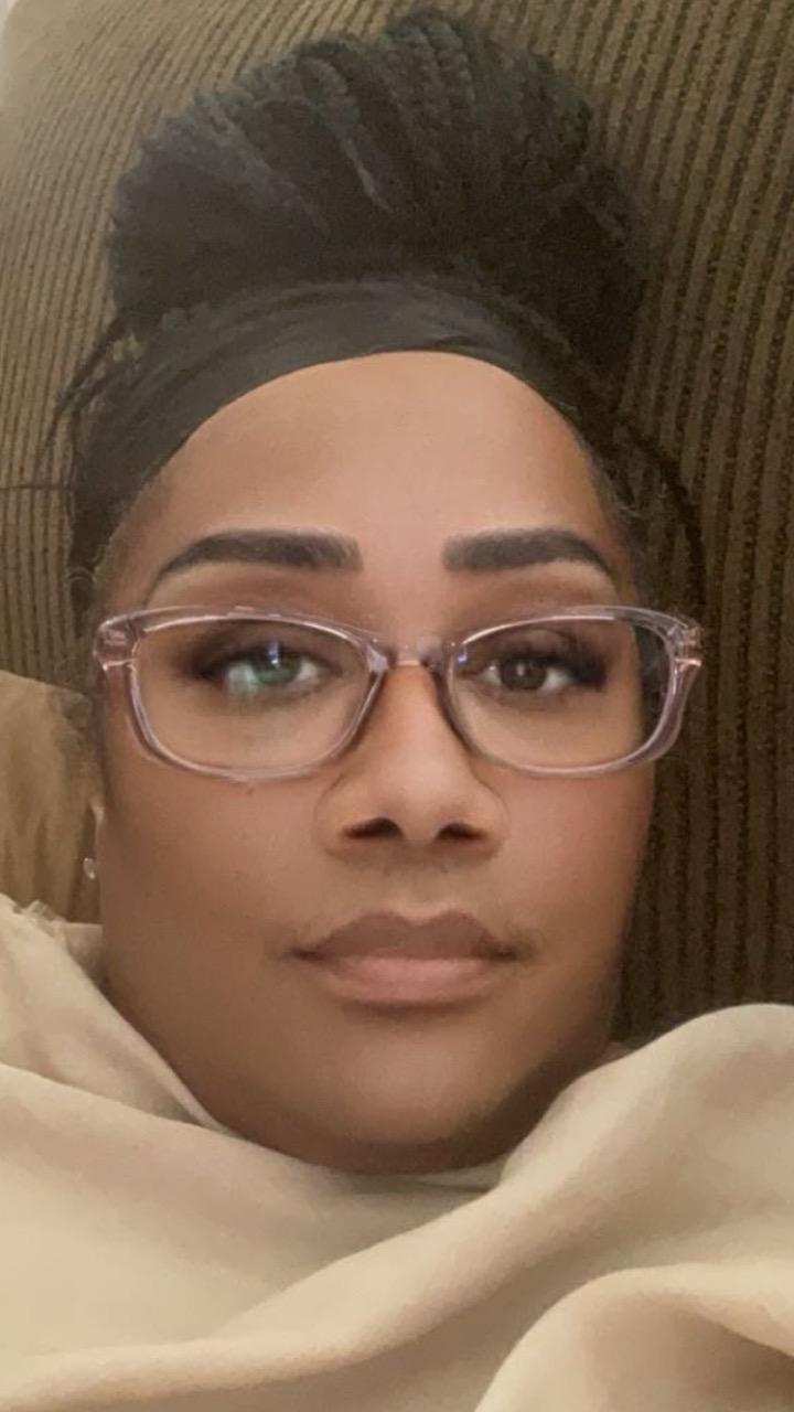 Profile photo 7 of 7