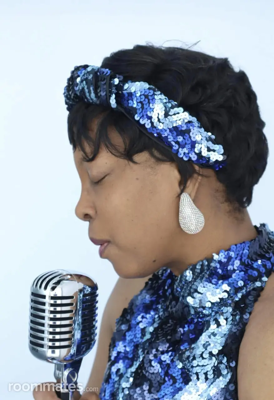 Profile photo 2 of 3