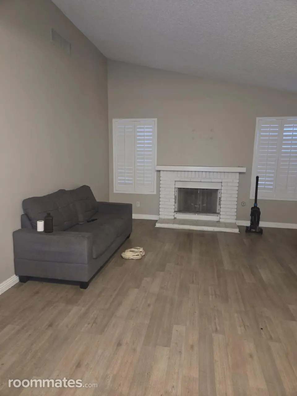 Profile photo 1 of 9