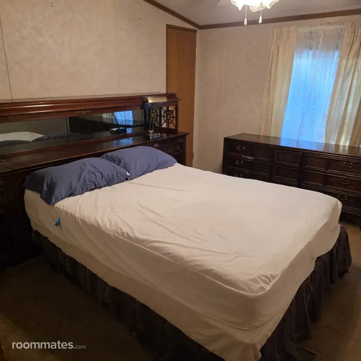 Room for rent in Murrayville, GA $675, house