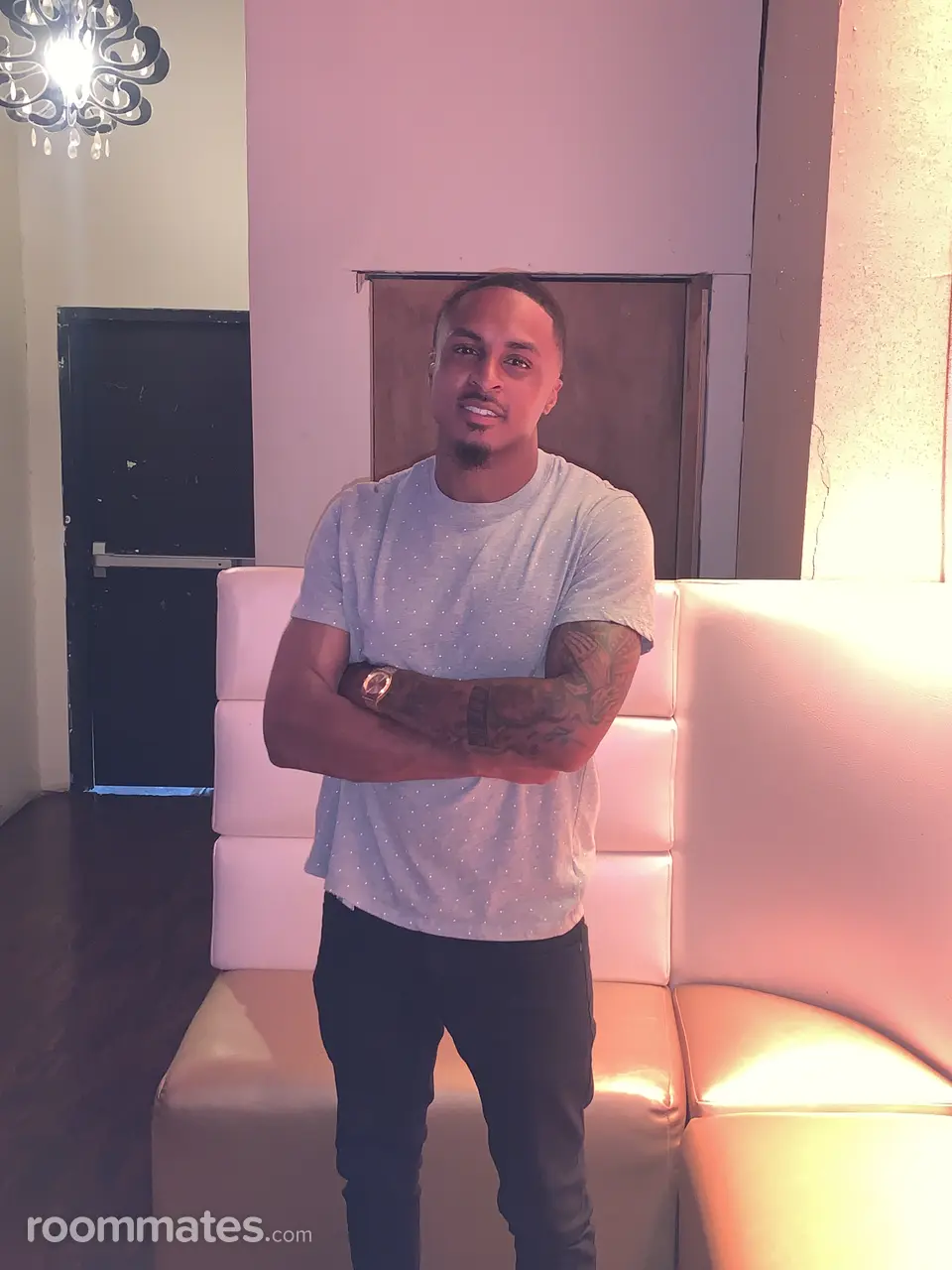 Profile photo 3 of 6