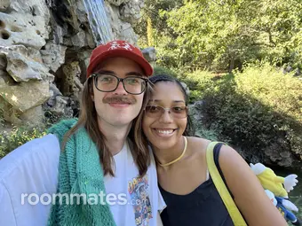 Roommate looking Bloomington, CA, $1000
