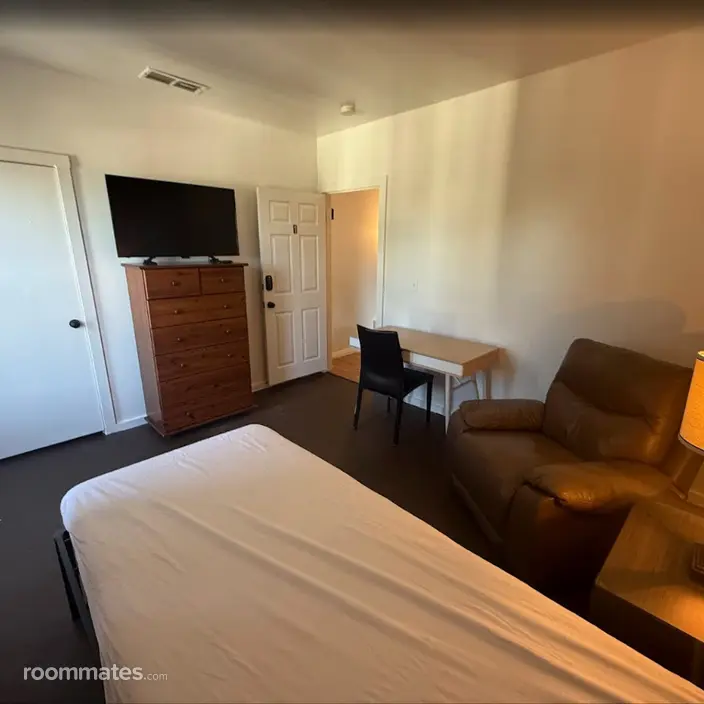 Room for rent in Haverhill, MA $1200, apartment