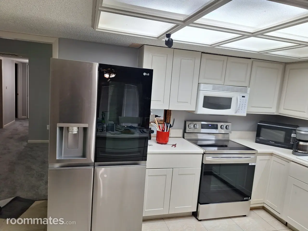 Profile photo 2 of 14