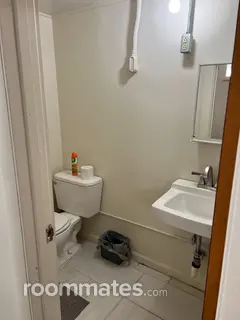 Room for rent in Omaha, NE $600, house