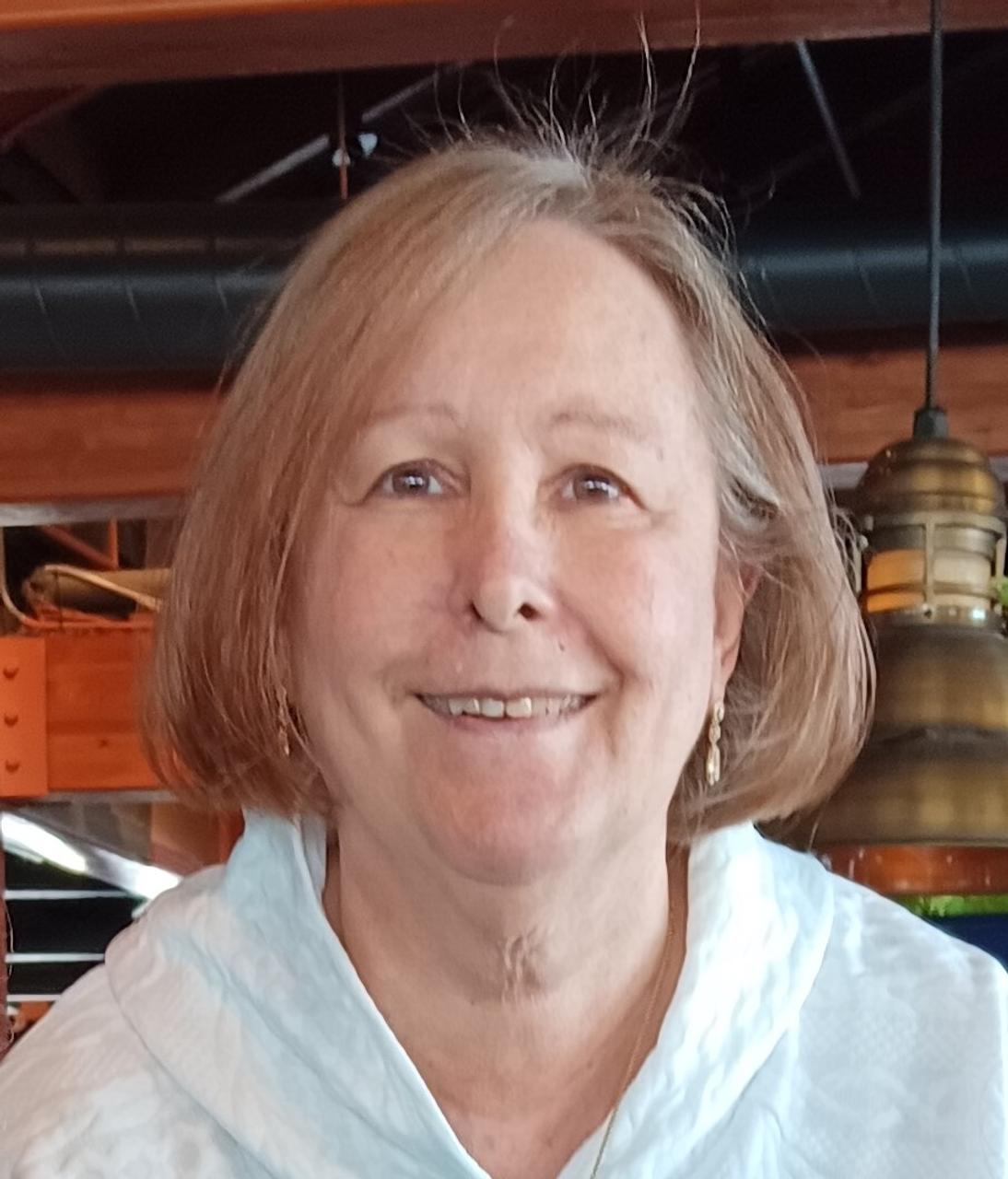 Profile photo 6 of 6