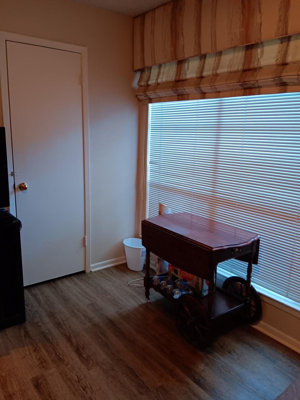 Profile photo 1 of 6