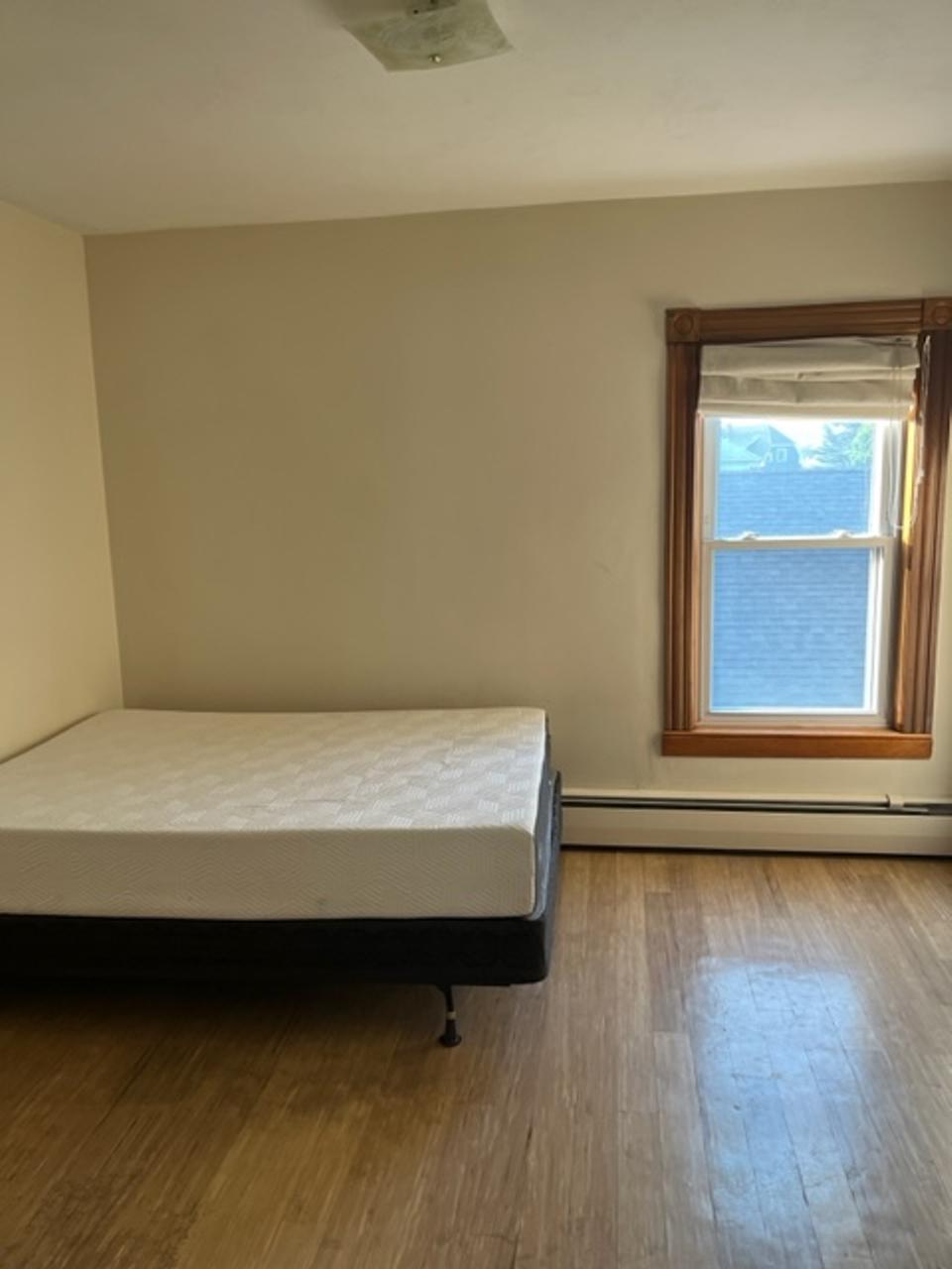 Profile photo 5 of 8