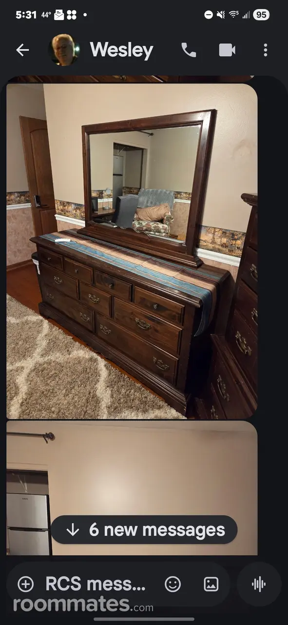 Profile photo 5 of 12