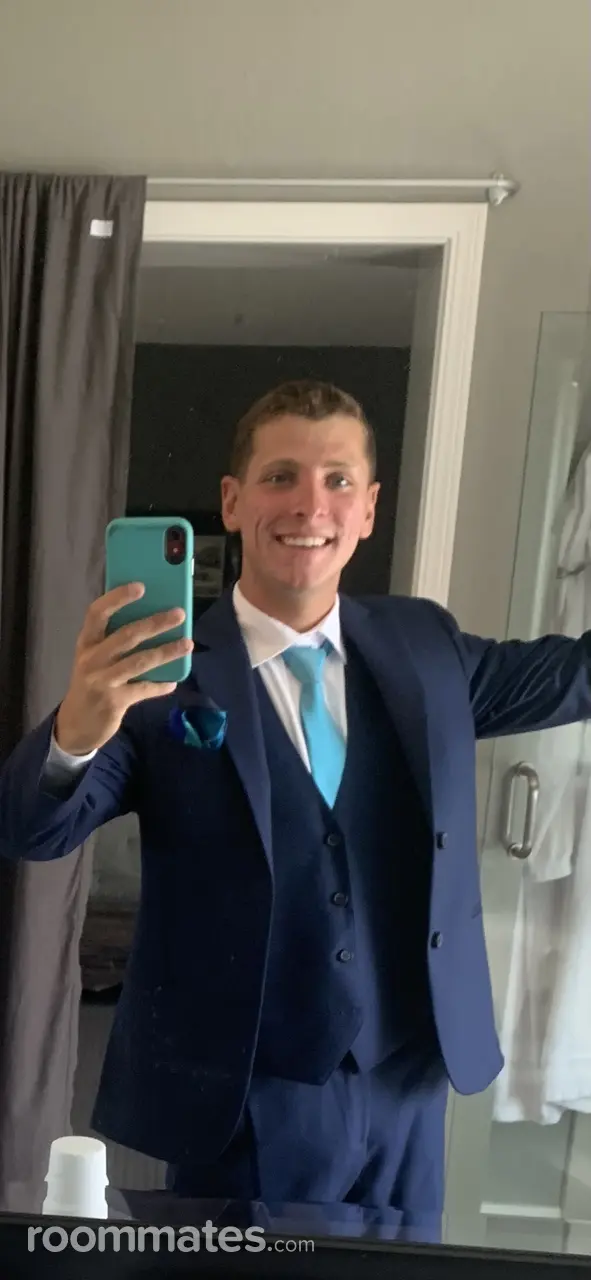 Profile photo 1 of 1