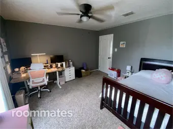 Room for rent in San Antonio TX $950, house