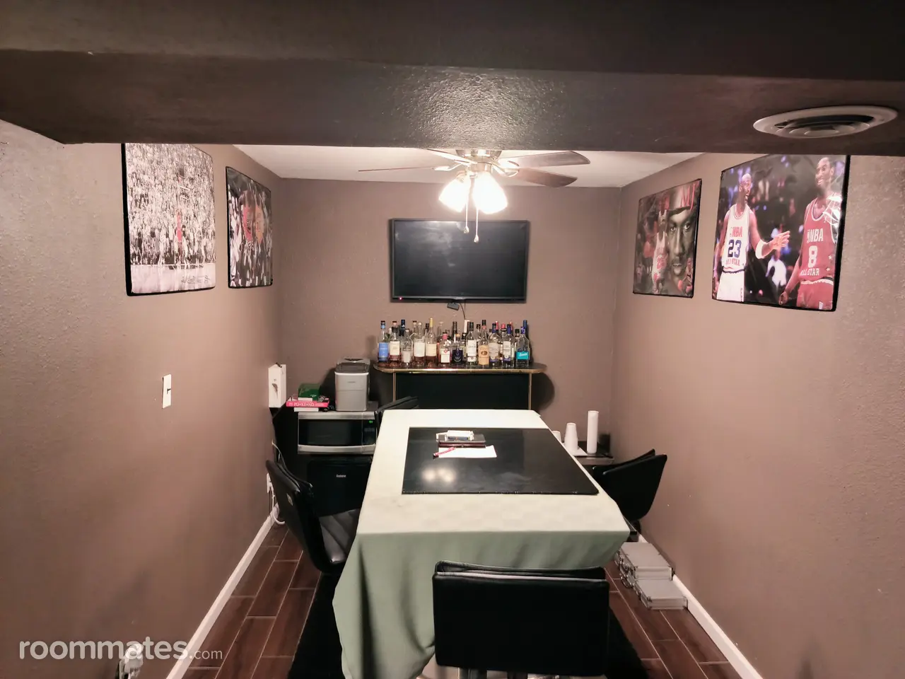 Profile photo 5 of 10