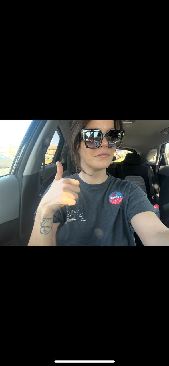 Profile photo 13 of 18