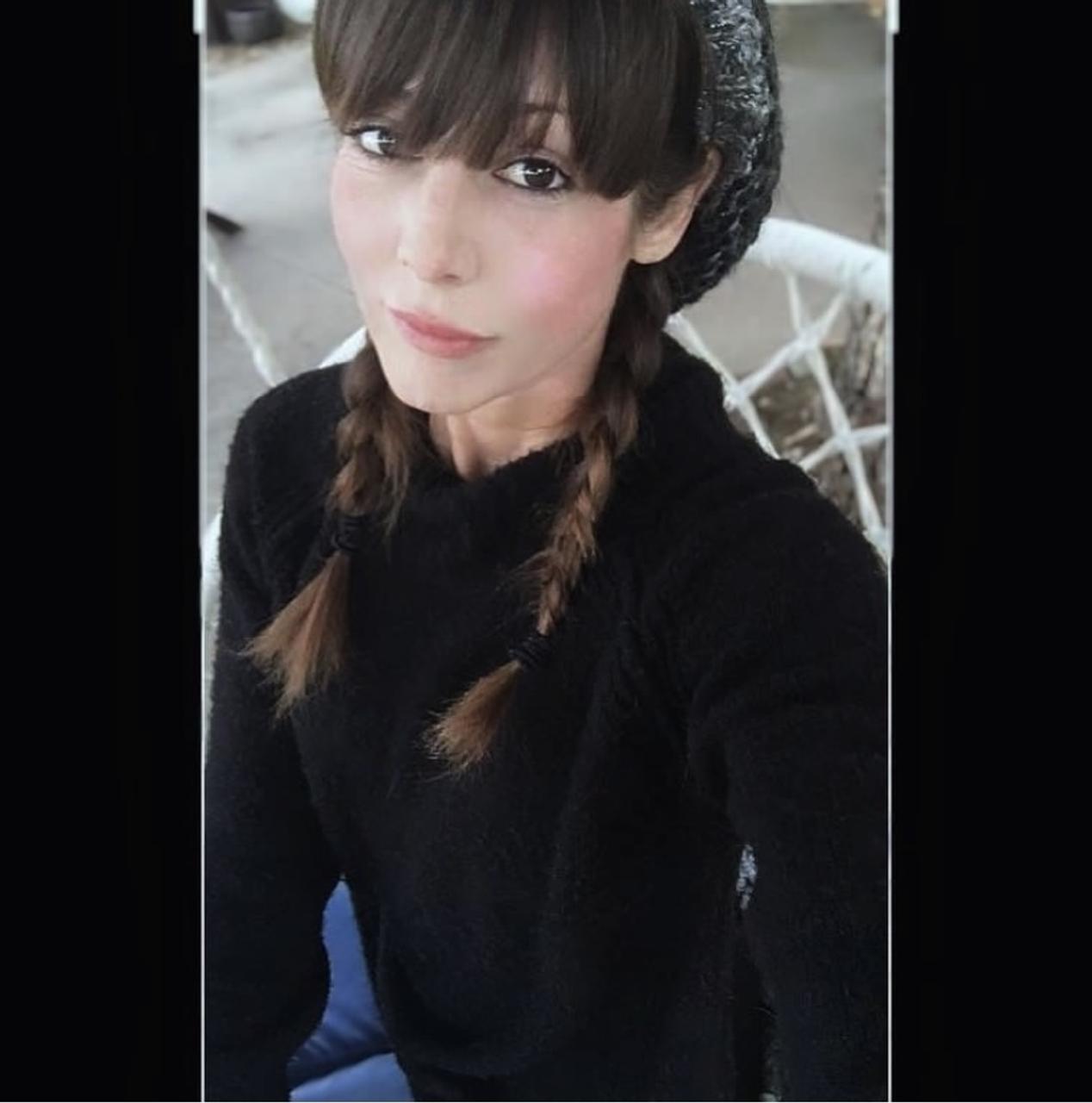 Profile photo 12 of 15