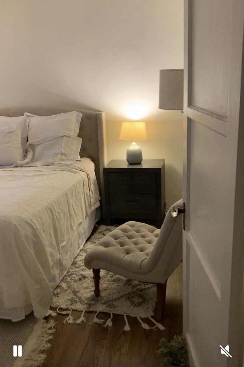 Profile photo 3 of 15